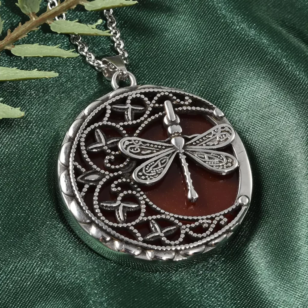 Red Carnelian Necklace in Black Oxidized Stainless Steel