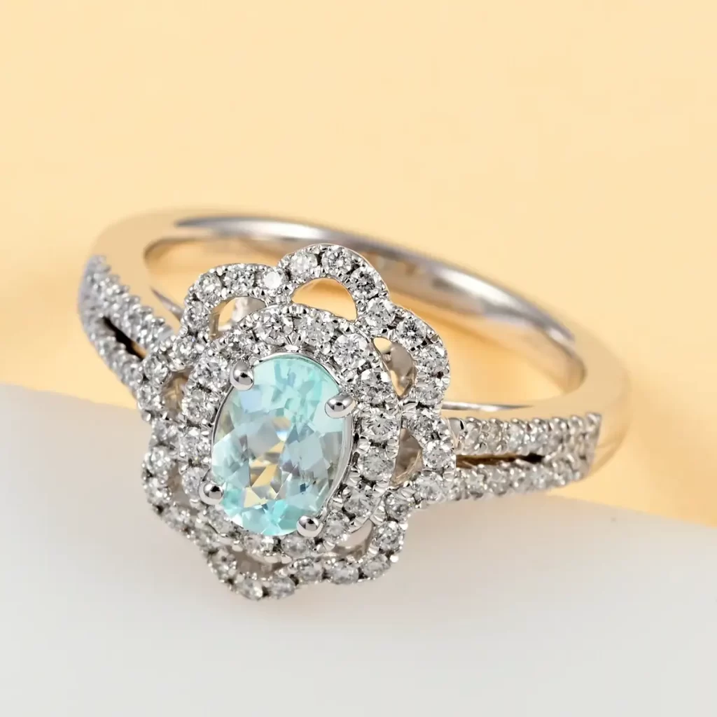 Vintage Modern rare gemstone ring