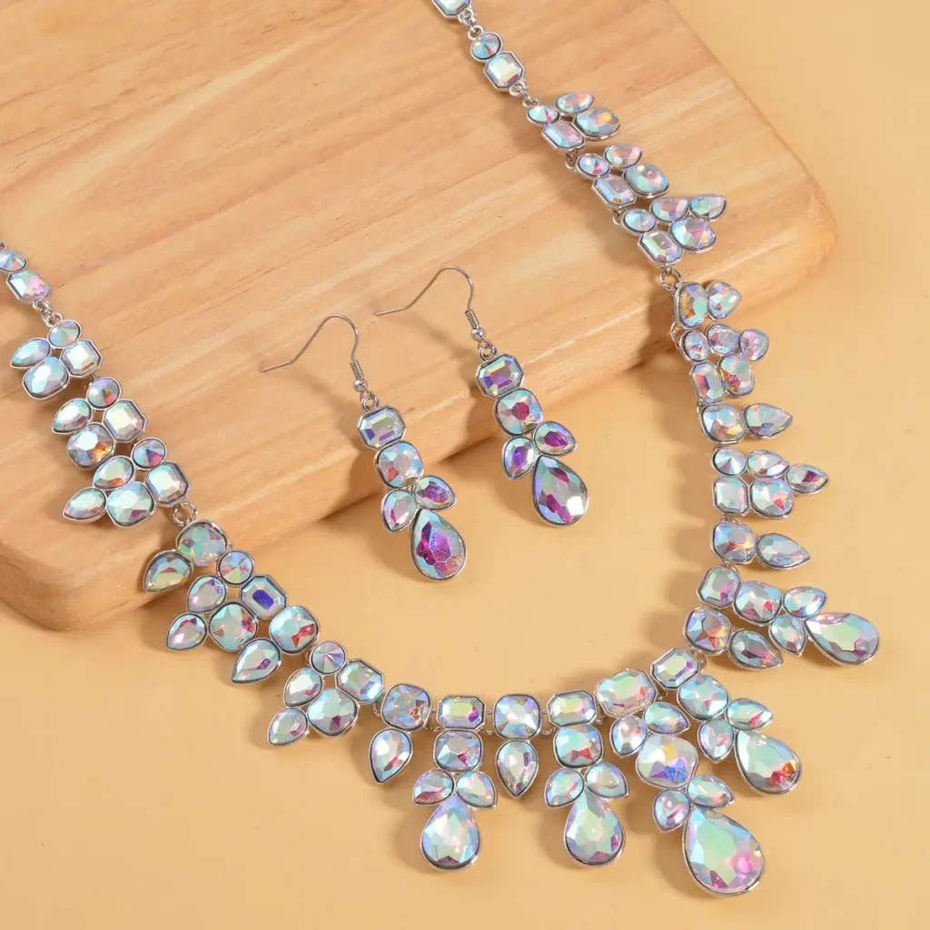 Jewelry set for mum Party wear necklace White Mystic Austrian Crystal Necklace and Dangle Earrings