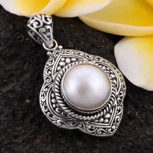 Bali Legacy White Mabe Pearl Pendant in Sterling Silver
