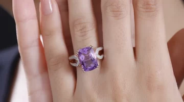 violet gemstone ring