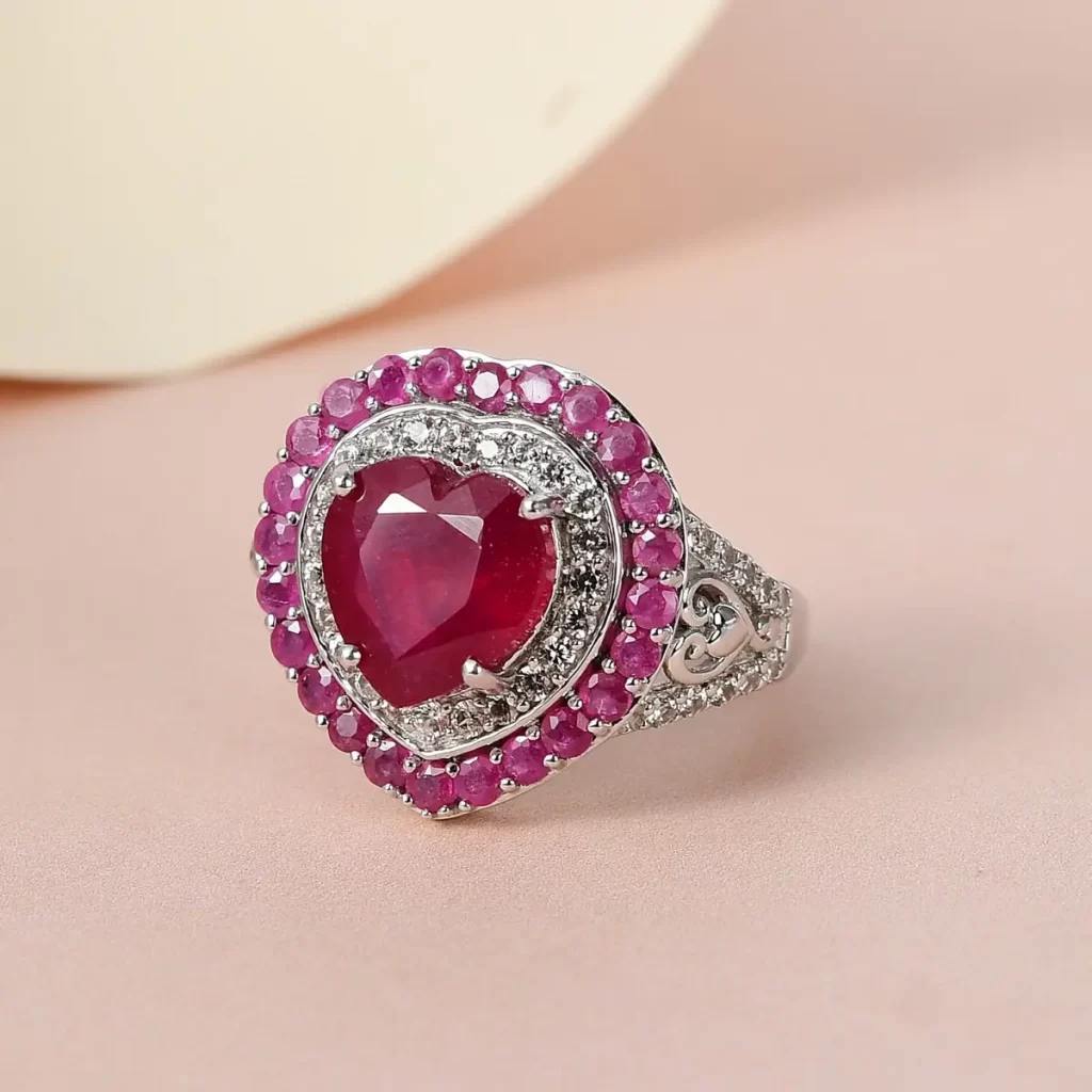 heart shaped gemstones and their meanings